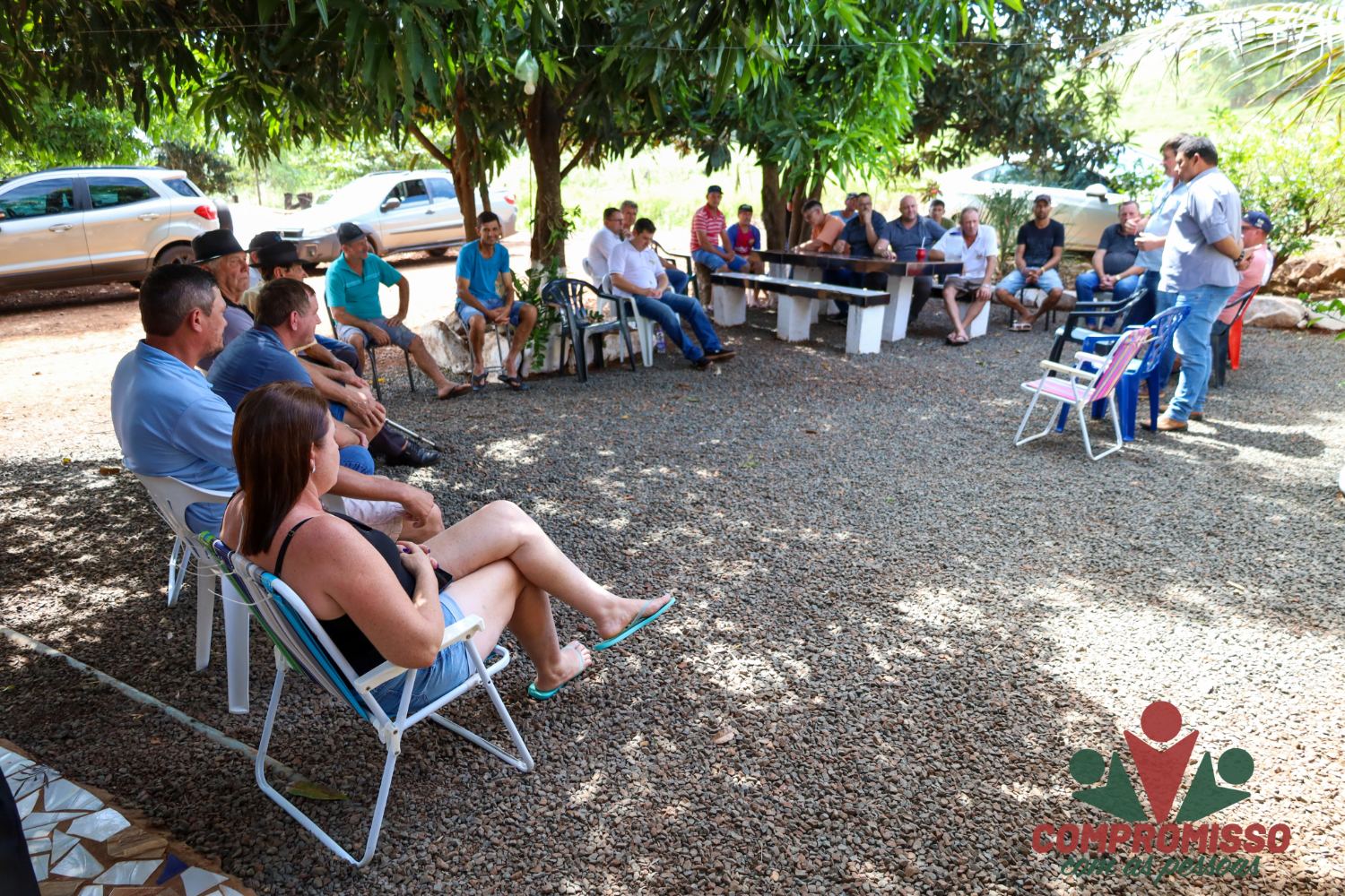 Reunião com Moradores de São Pedro define detalhes para início da aplicação de asfalto