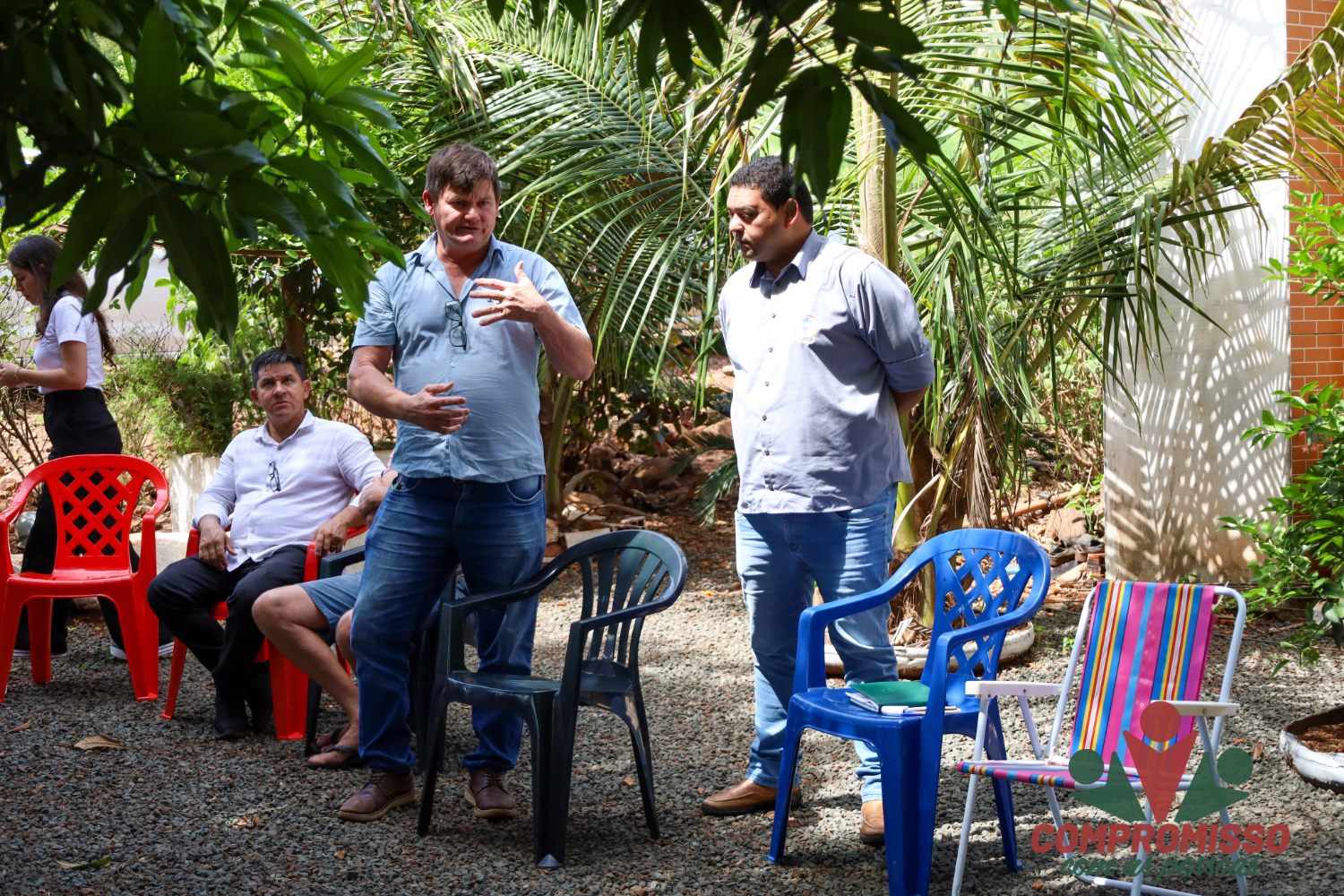 Reunião com Moradores de São Pedro define detalhes para início da aplicação de asfalto