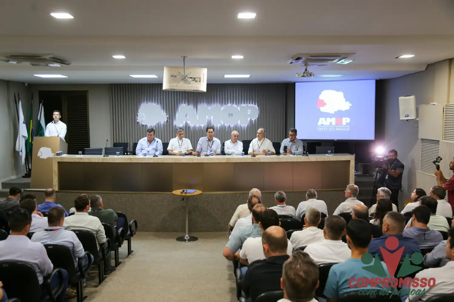 Biogás e Biometano foram discutidos com prefeitos em assembleia da Amop