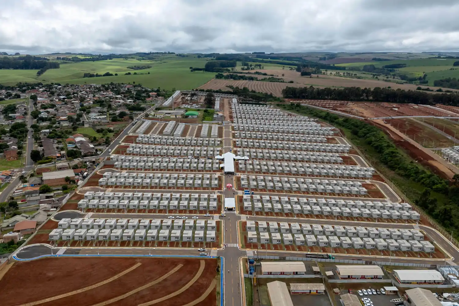 Paraná é o estado que mais investe em habitação em parceria com Minha Casa, Minha Vida Foto: Ricardo Ribeiro/AEN
