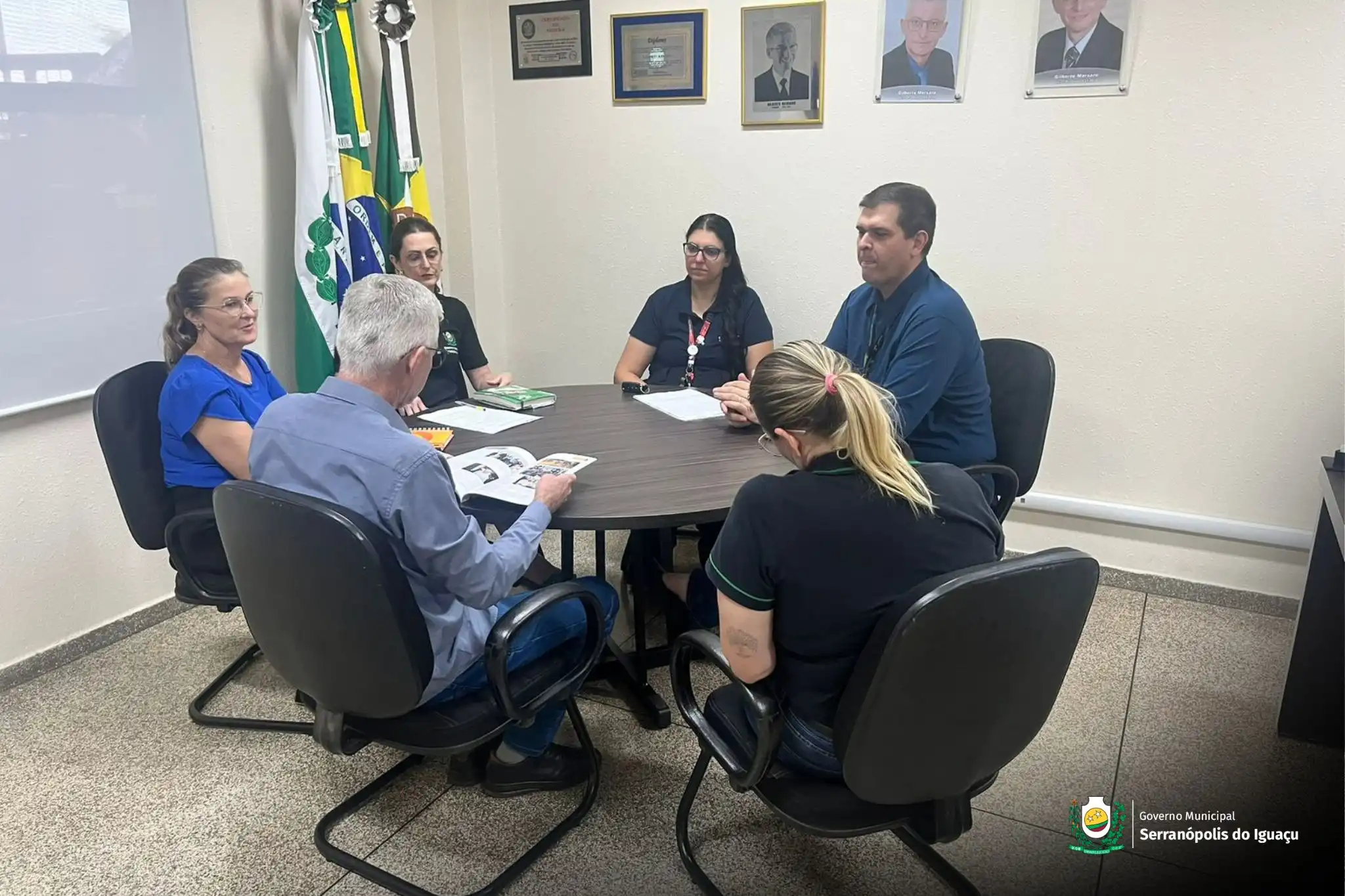 Assistência Social firma parceria com SENAC para ofertar cursos gratuitos na área da beleza