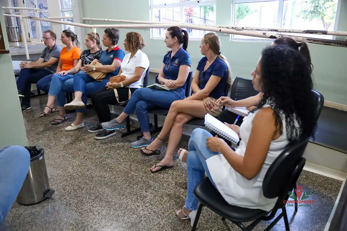 Satisfação dos pacientes foi o tema central de reunião do Prefeito Ferrari com equipe da secretaria de Saúde em Missal