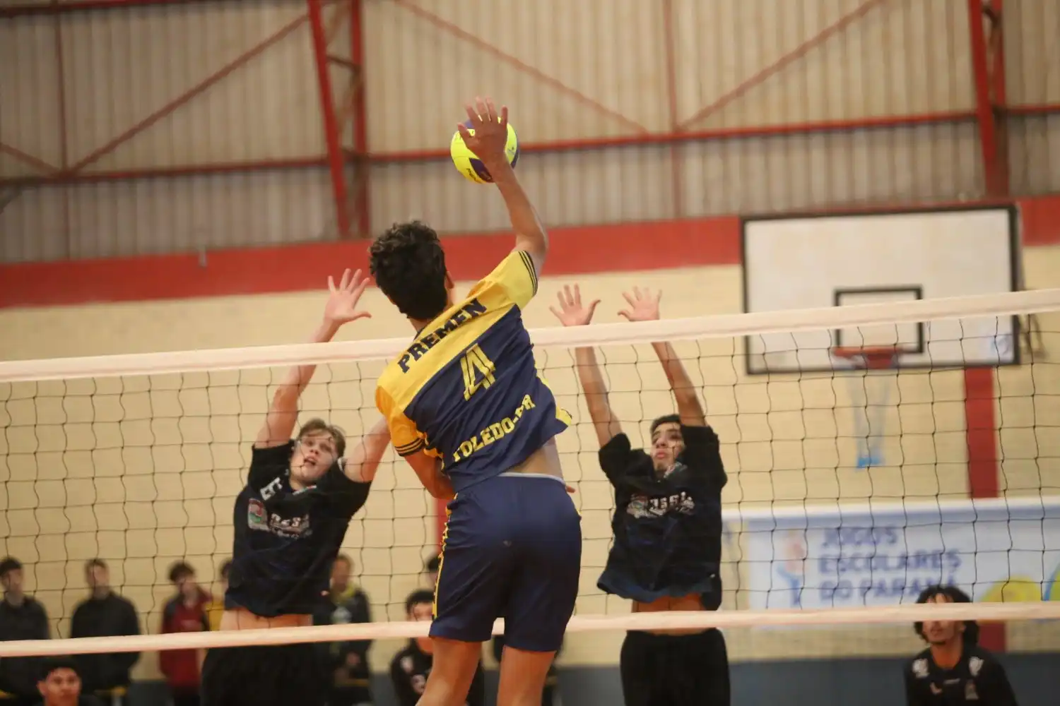 Esporte divulga os classificados para a final do Jogos Escolares do Paraná Foto: SEES