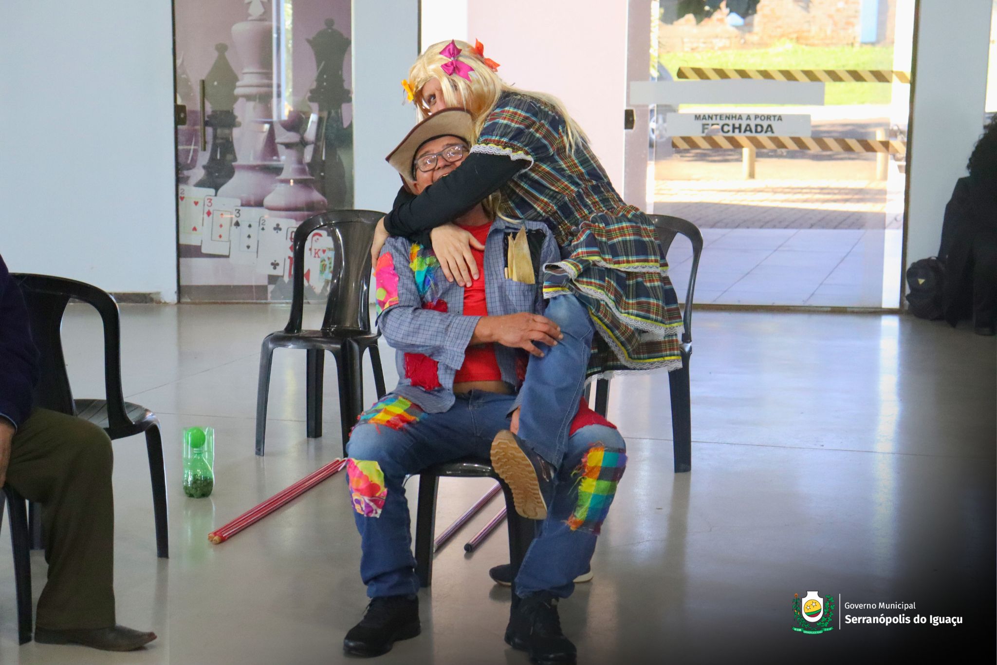 Festa Junina reúne idosos do Grupo Primavera da Vida