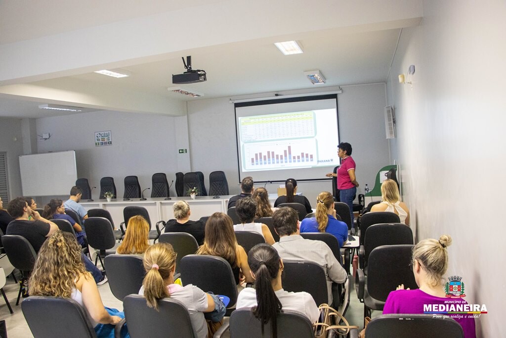 No mês de conscientização, profissionais da Atenção primária recebem capacitação sobre a Tuberculose