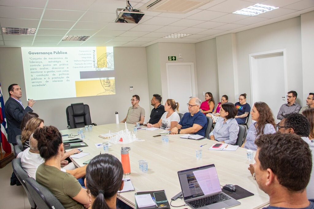 Administração Municipal realiza reunião de estruturação para o Programa de Compliance
