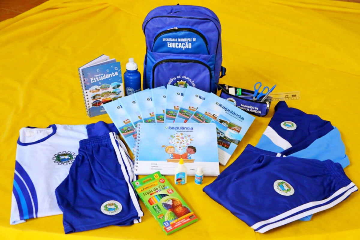 Educação de Qualidade: Alunos da Rede Municipal de Itaipulândia recebem kits de material escolar e uniformes