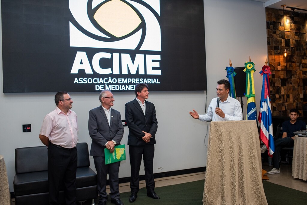 Administração prestigia posse da nova diretoria da Acime