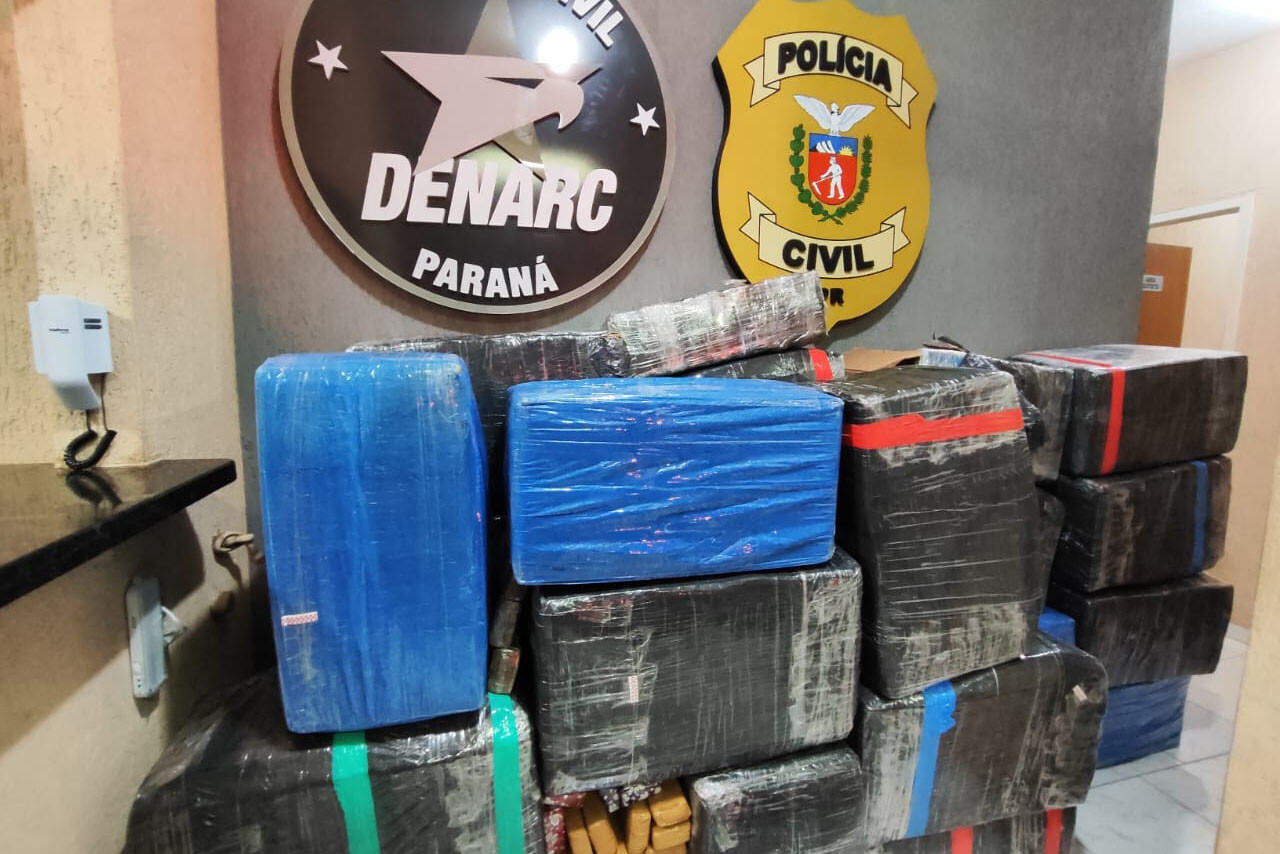 PCPR apreende 1,1 tonelada de maconha transportada em carreta em Foz do Iguaçu