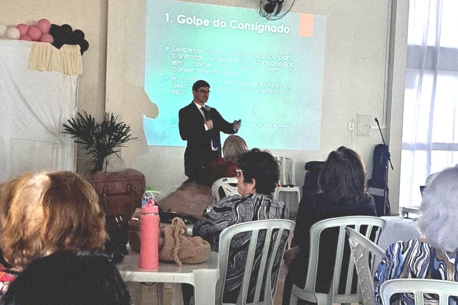 Centro de Convivência do Idoso esclarece a Pessoa Idosa sobre fraudes no INSS e golpes financeiros