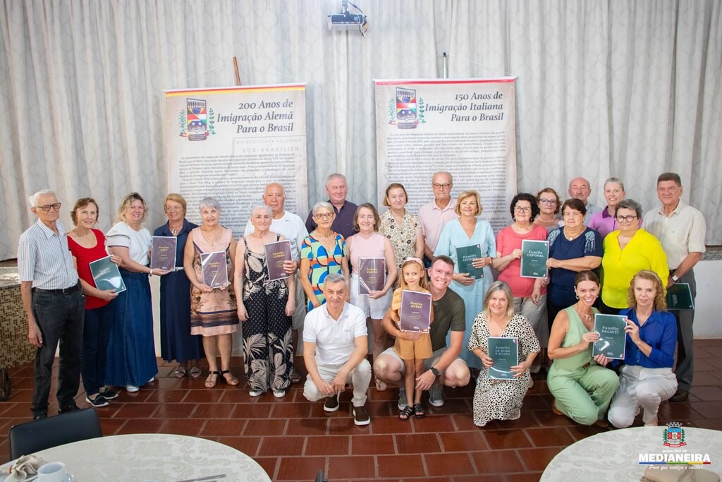 Travessia: Sarau marca encerramento da exposição que homenageia descendentes de alemães e italianos
