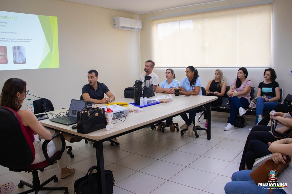 Divisão de Odontologia realiza curso sobre fraturas dentais