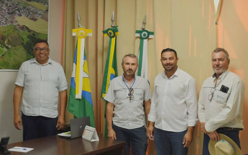 Renovação do termo de cooperação com o IDR-Paraná
